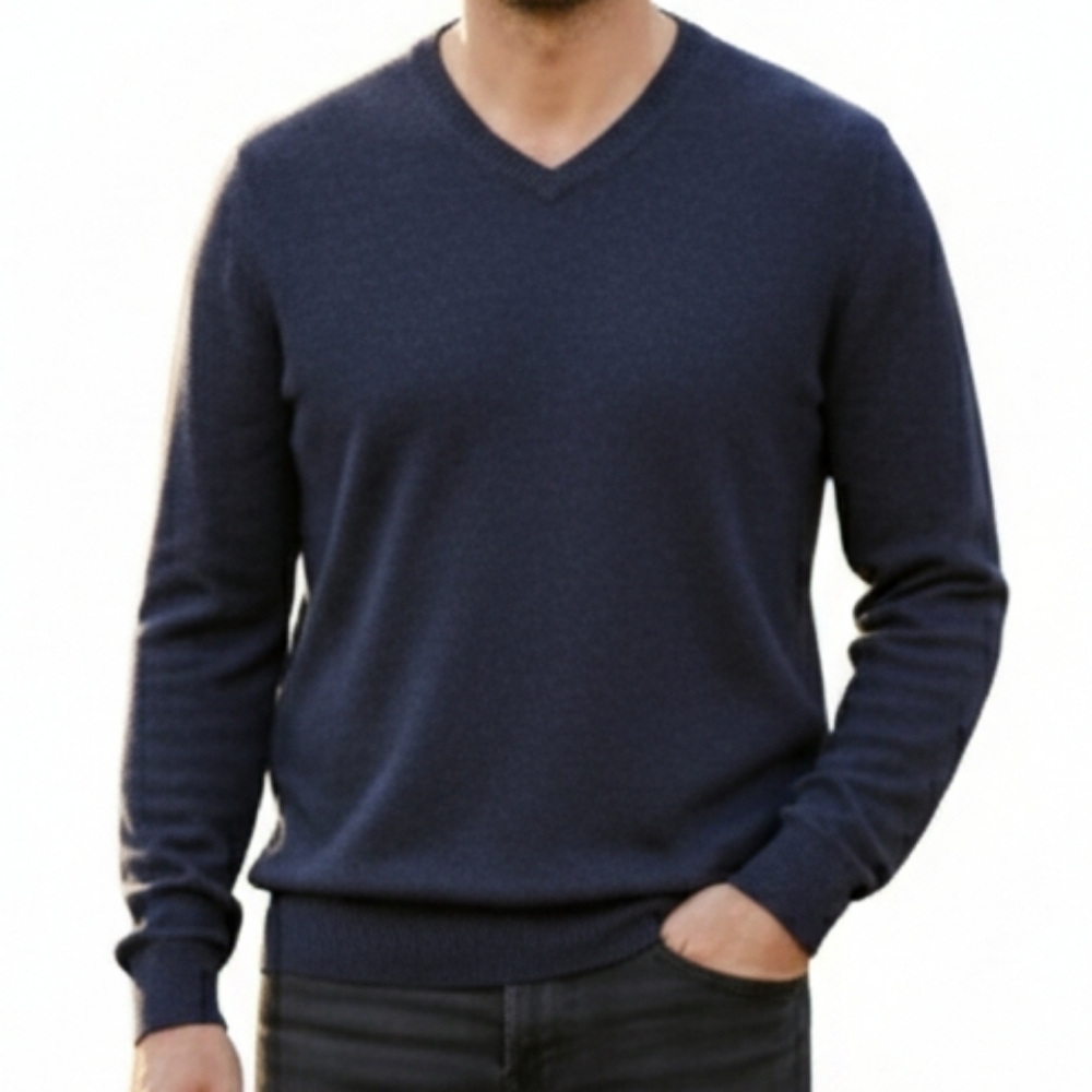 Garret Scott men's lightweight gray merino wool v-neck sweater Men's size large